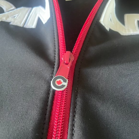 Women's 2010 Team Canada HBC Olympic Zip up Soft Shell Poly Hoodie Jacket - Picture 8 of 10